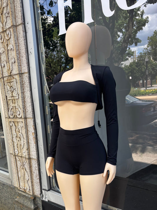 “ Bia” 3 piece Short Set